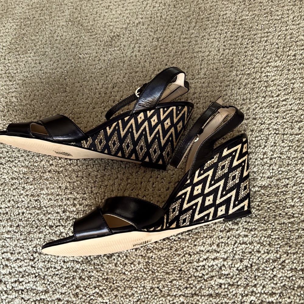 Nine West dressy wedges 7.5M NWOT